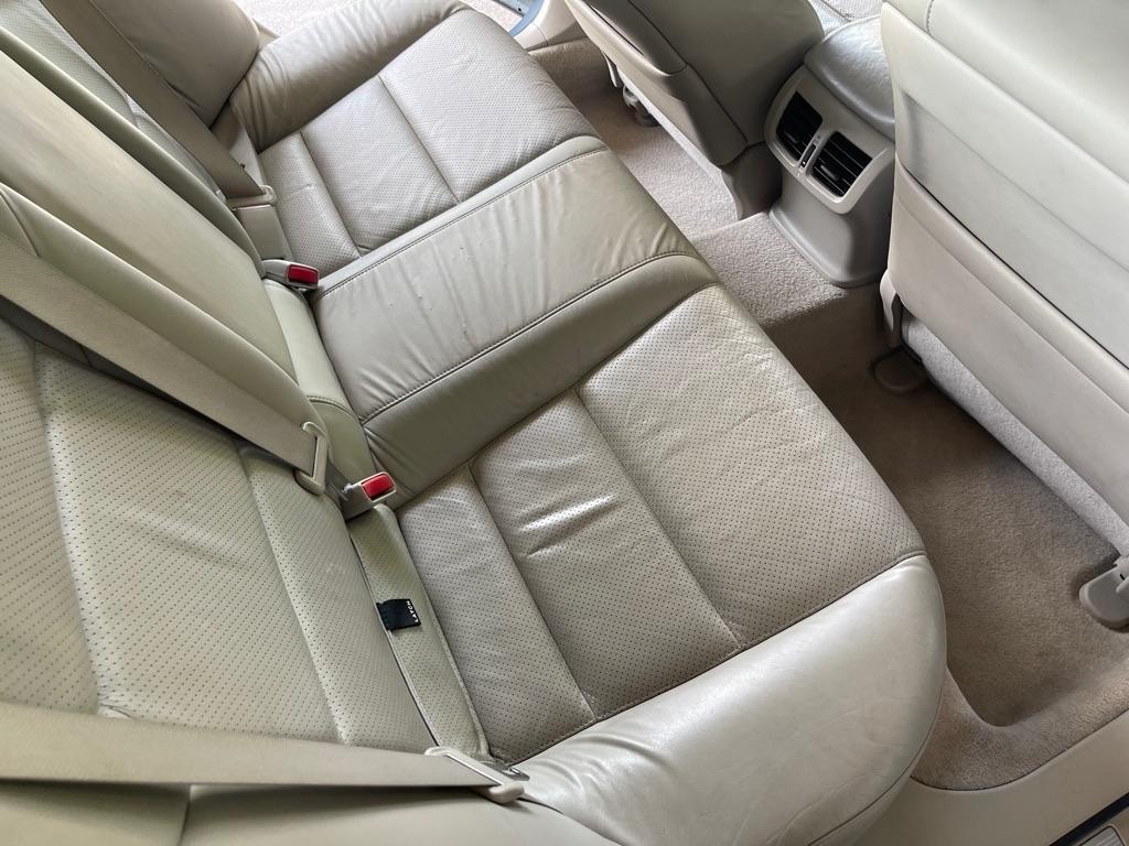 Acura TL 5-Speed AT with Tech Package 2010