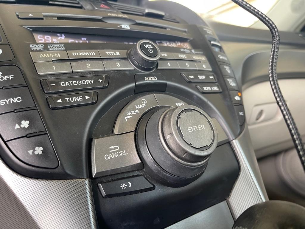 Acura TL 5-Speed AT with Tech Package 2010