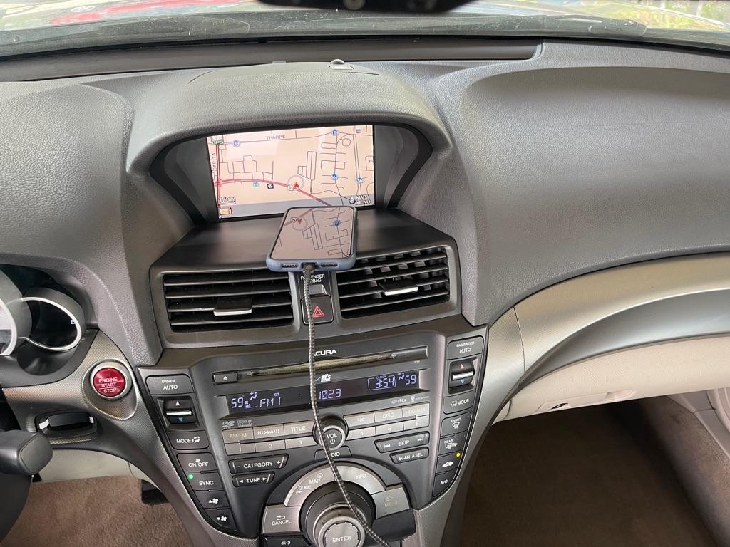 Acura TL 5-Speed AT with Tech Package 2010