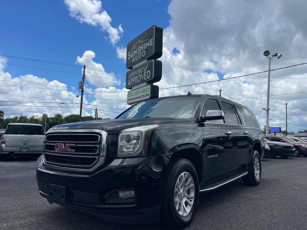 GMC Yukon XL SLT 1/2 Ton 4WD 2015