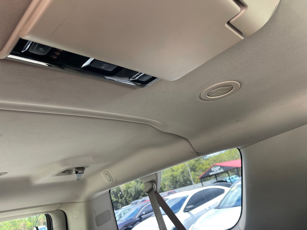 GMC Yukon XL SLT 1/2 Ton 4WD 2015