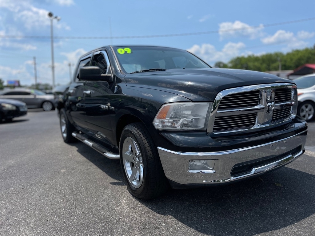 Dodge Ram 1500 SLT Crew Cab 2WD 2009