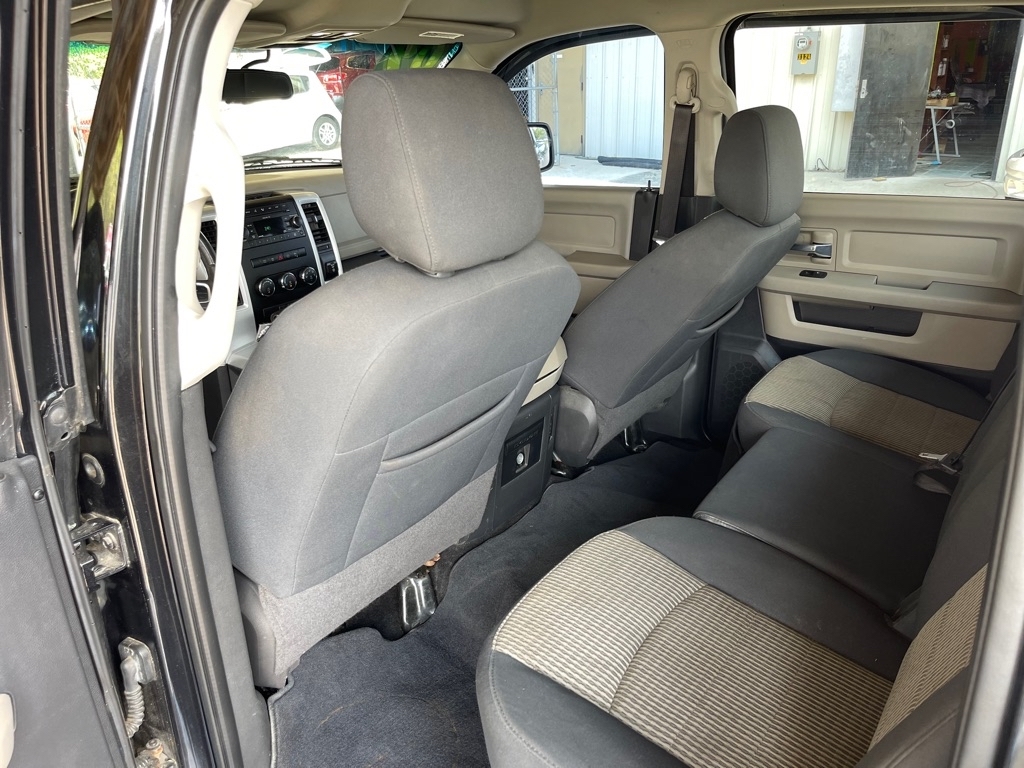 Dodge Ram 1500 SLT Crew Cab 2WD 2009