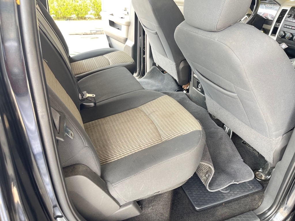 Dodge Ram 1500 SLT Crew Cab 2WD 2009