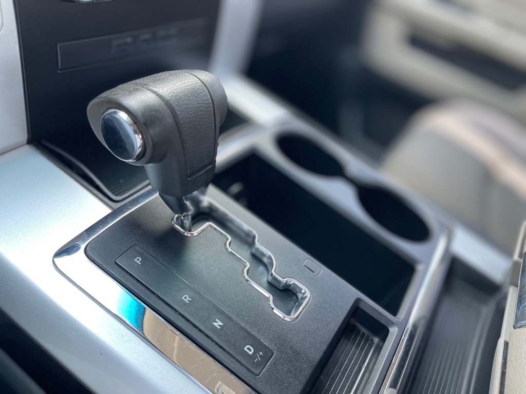 Dodge Ram 1500 SLT Crew Cab 2WD 2009