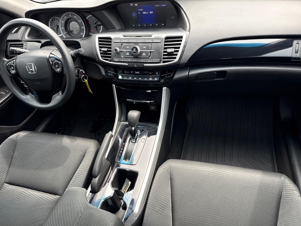 Honda Accord LX Sedan CVT 2016