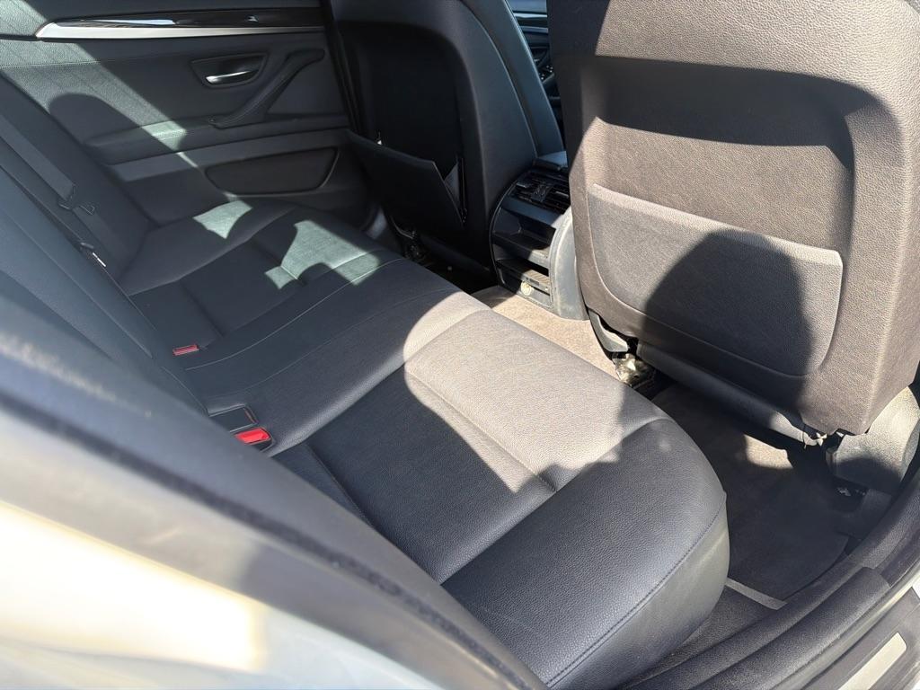 BMW 5-Series 528i 2013