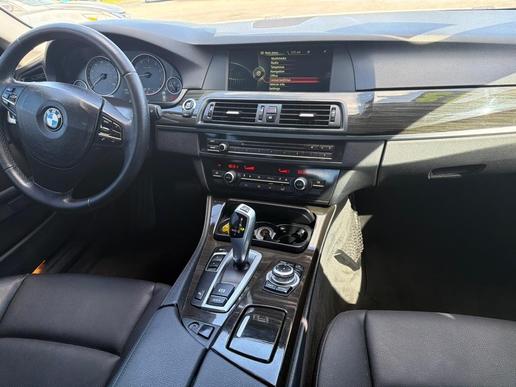 BMW 5-Series 528i 2013