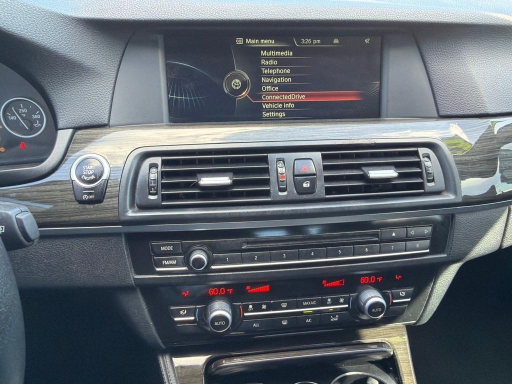 BMW 5-Series 528i 2013