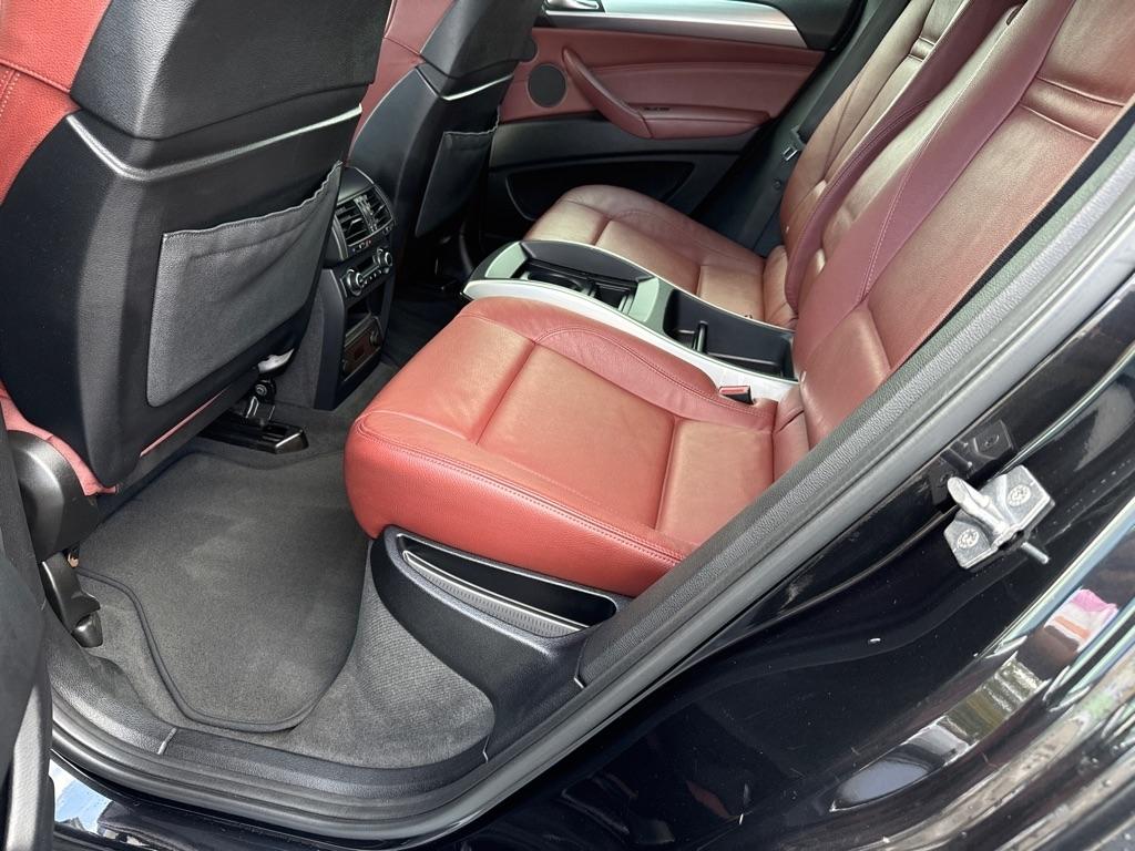 BMW X6 xDrive50i 2012