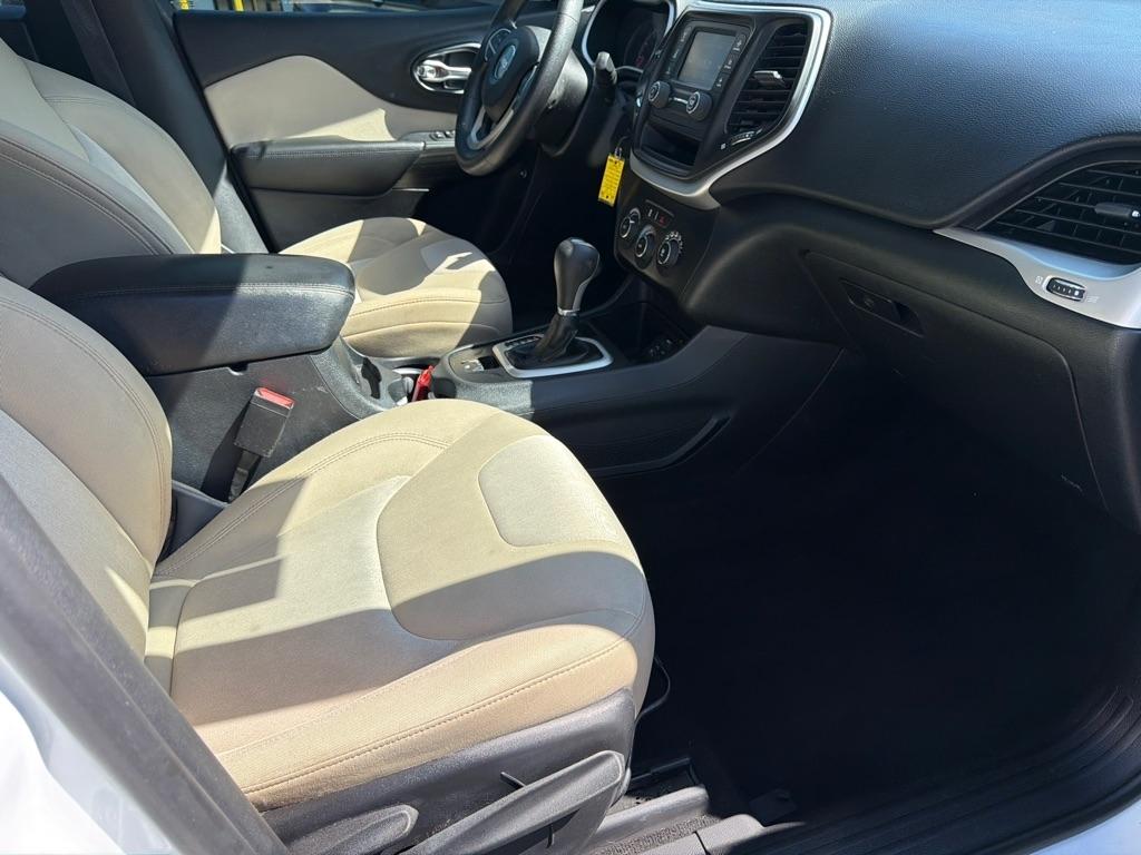 Jeep Cherokee Sport FWD 2016