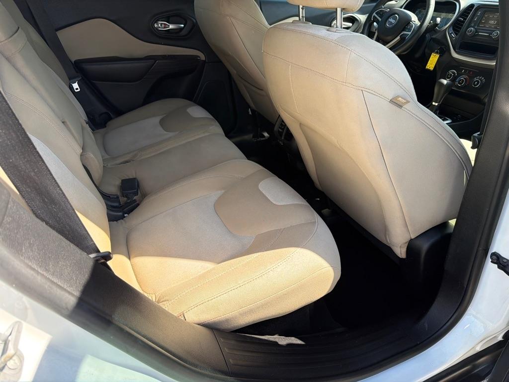 Jeep Cherokee Sport FWD 2016