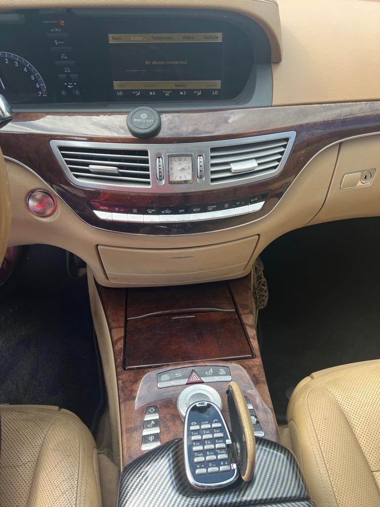 Mercedes-Benz S-Class S550 2010