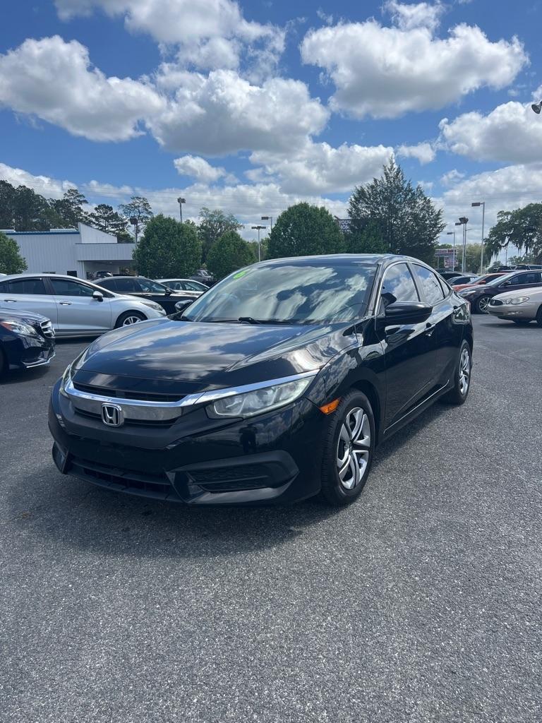 Honda Civic LX Sedan 6MT 2016