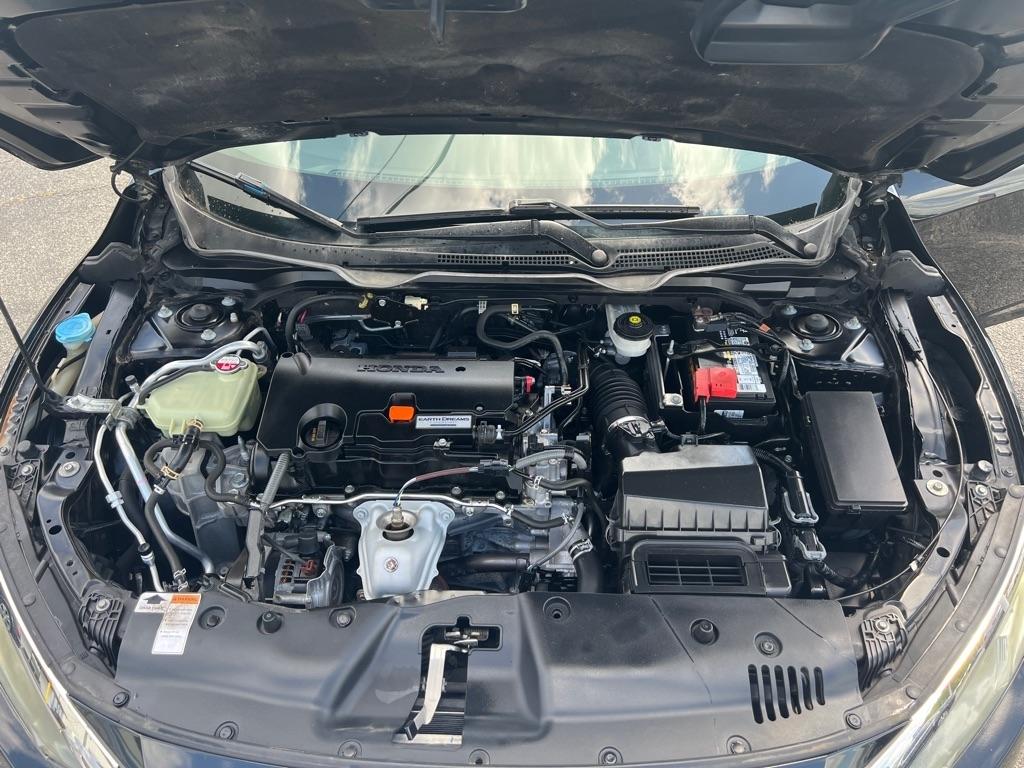 Honda Civic LX Sedan 6MT 2016