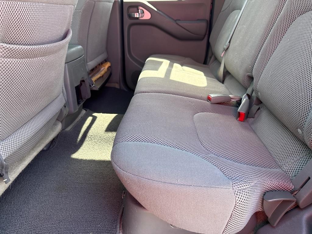 Nissan Frontier S Crew Cab 5AT 2WD 2016