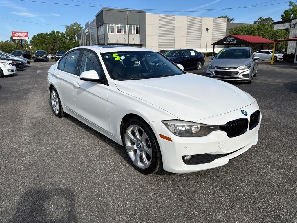 BMW 3-Series 320i Sedan 2015