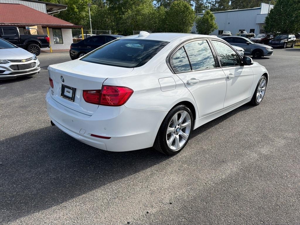 BMW 3-Series 320i Sedan 2015