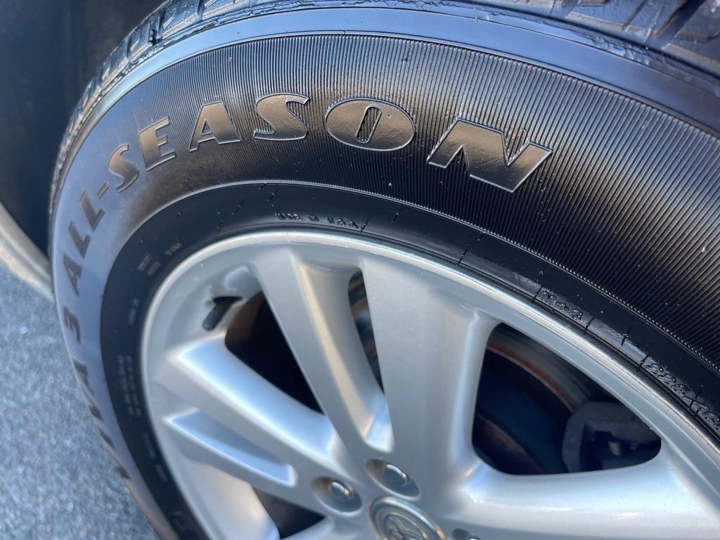 Toyota Highlander Hybrid 2WD 2006