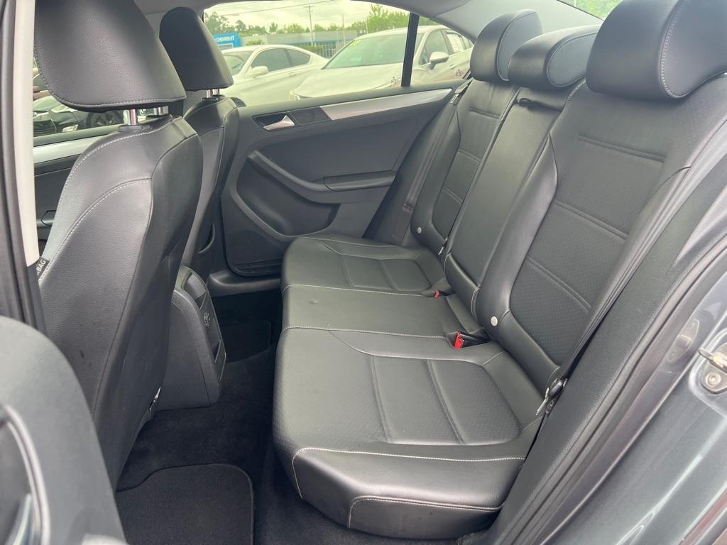 Volkswagen Jetta 1.4T SE 6A 2018