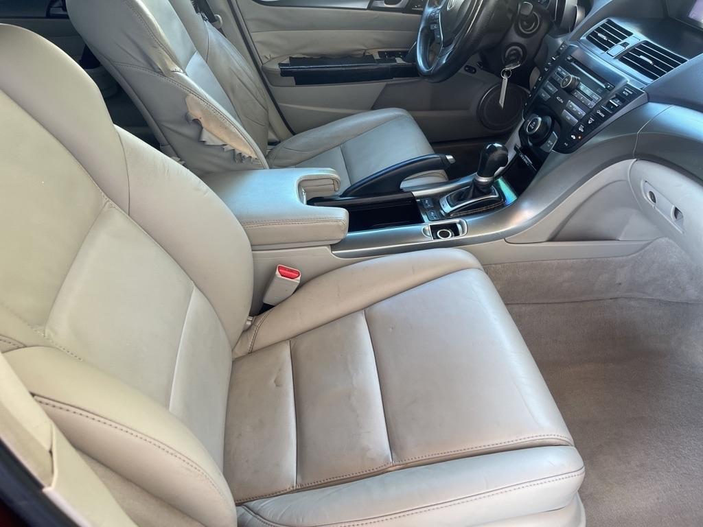 Acura TL 5-Speed AT 2011
