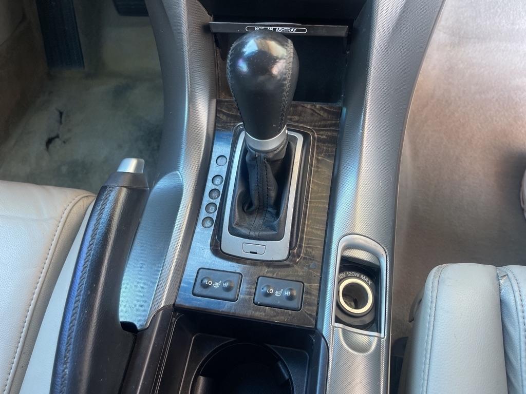 Acura TL 5-Speed AT 2011