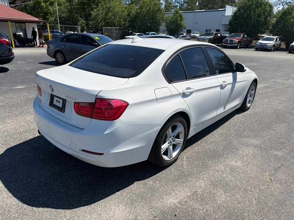 BMW 3-Series 320i Sedan 2015