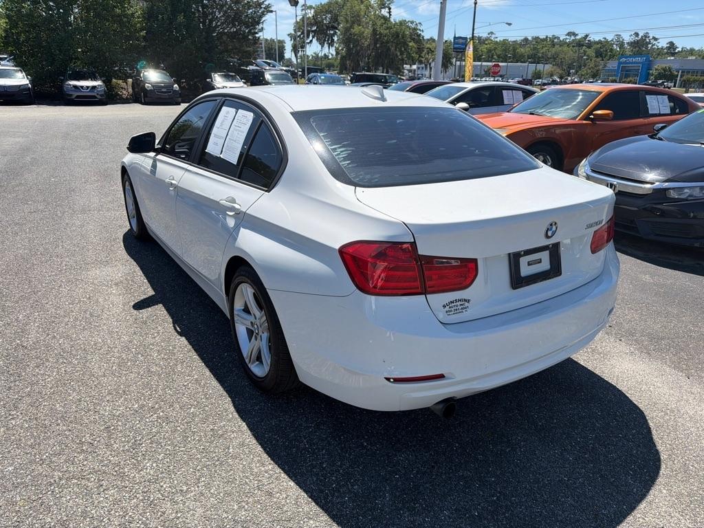 BMW 3-Series 320i Sedan 2015