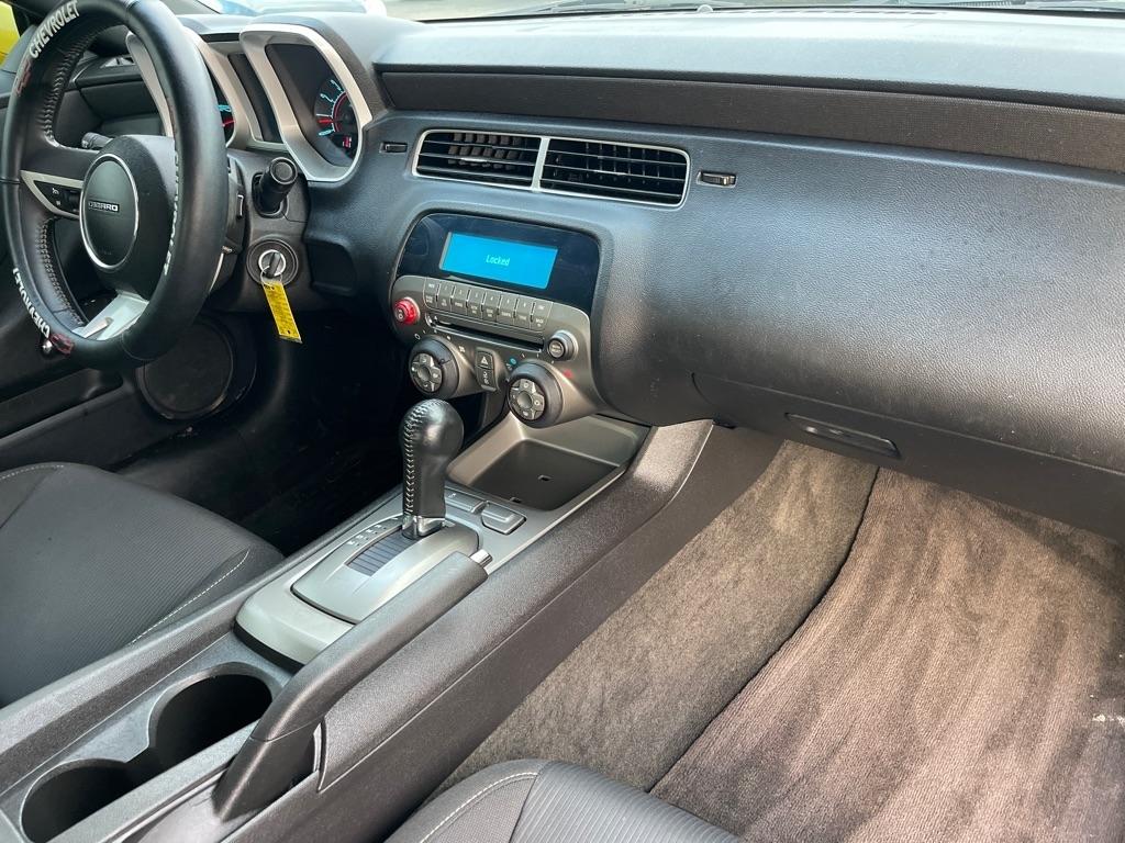 Chevrolet Camaro LT1 Coupe 2010