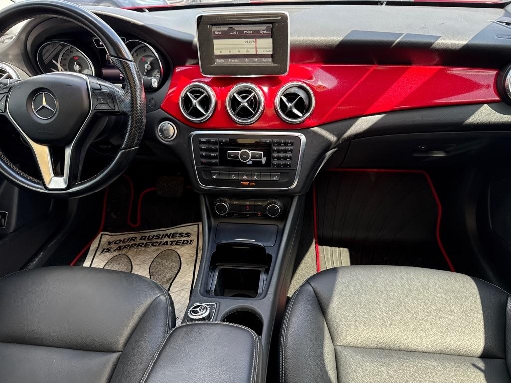 Mercedes-Benz GLA-Class GLA250 2015