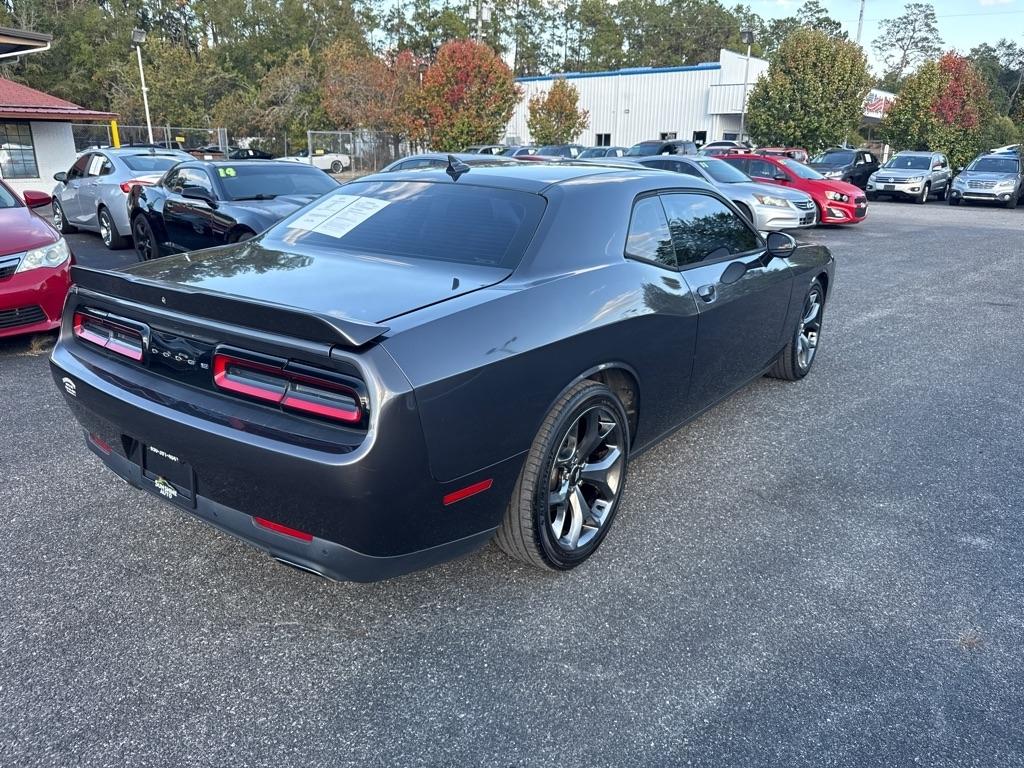 Dodge Challenger SXT 2015