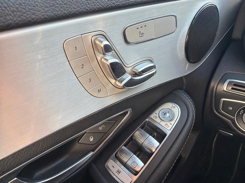 Mercedes-Benz C-Class C300 Sedan 2019