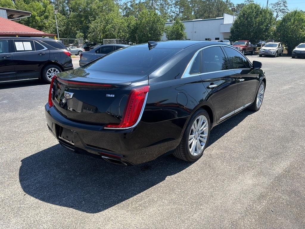 Cadillac XTS Luxury FWD 2018