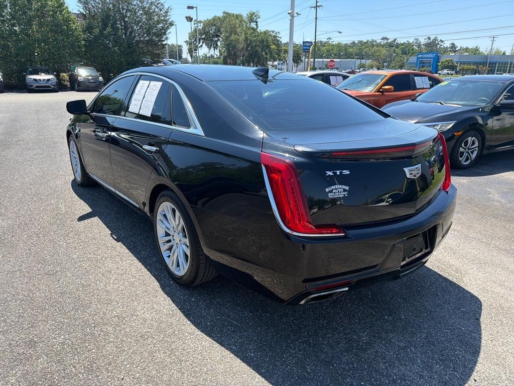 Cadillac XTS Luxury FWD 2018
