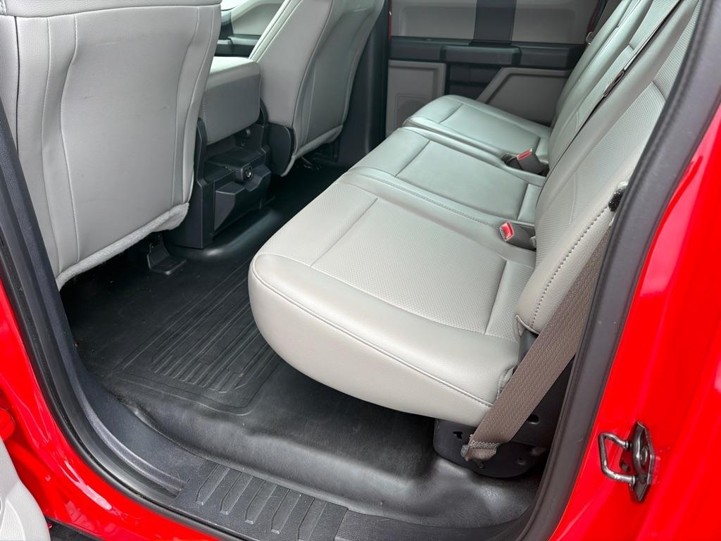 Ford F-150 XL SuperCrew 5.5-ft. Bed 2WD 2016