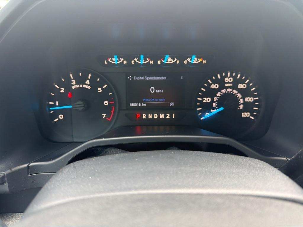 Ford F-150 XL SuperCrew 5.5-ft. Bed 2WD 2016