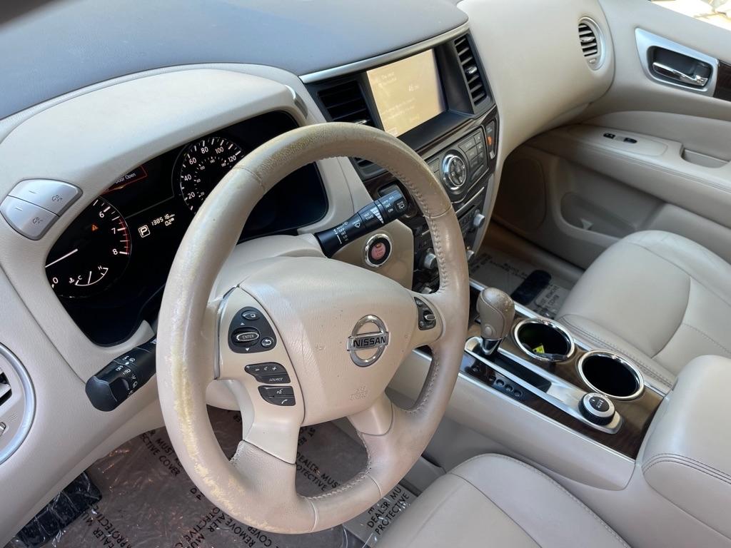 Nissan Pathfinder S 4WD 2014