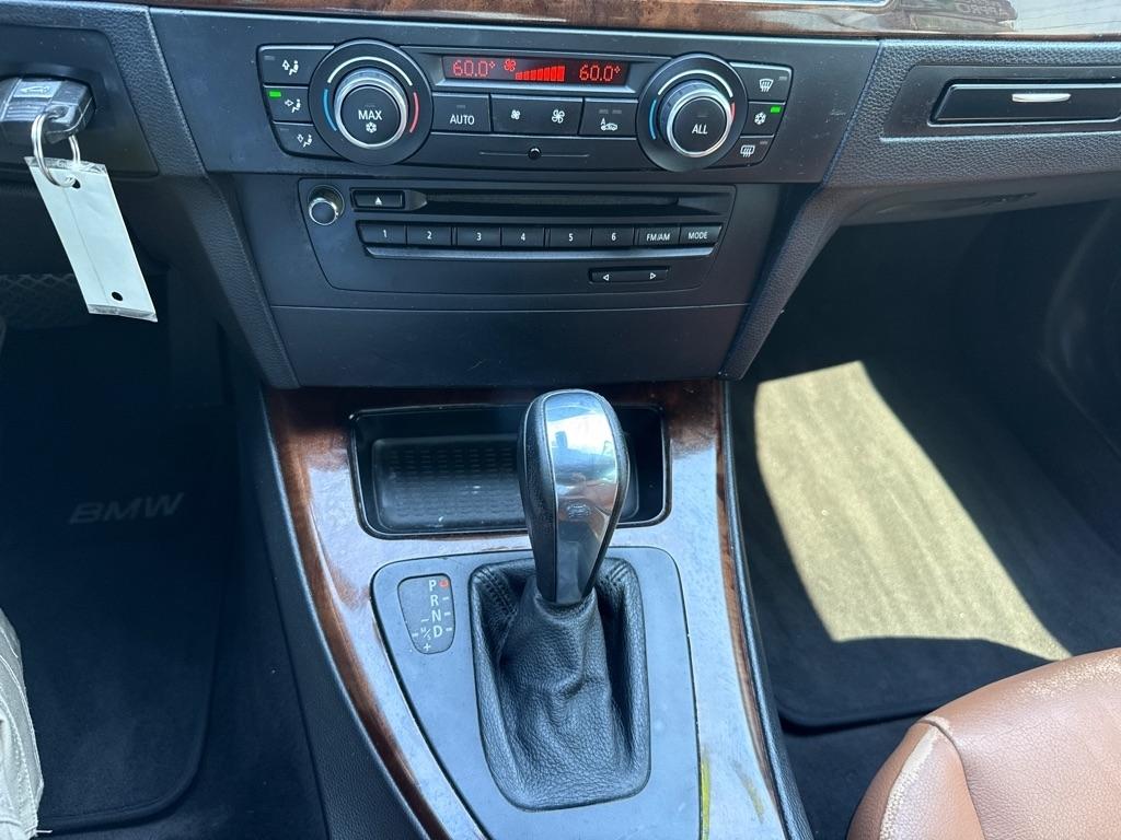 BMW 3-Series 328i Convertible 2012