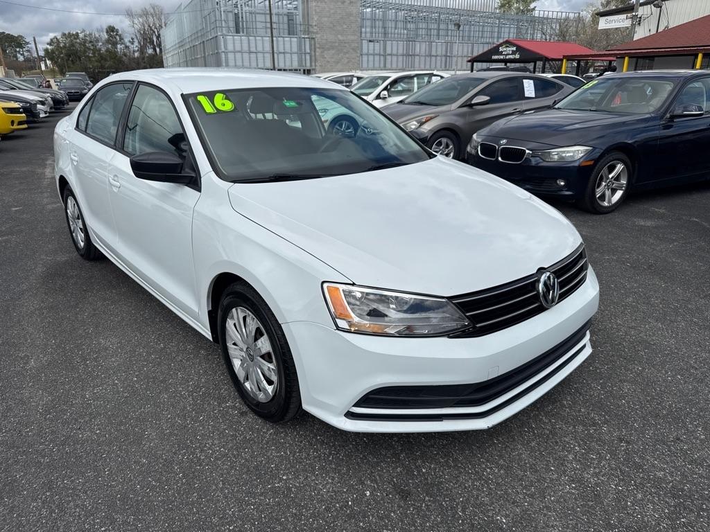 Volkswagen Jetta 1.4T S 6A 2016