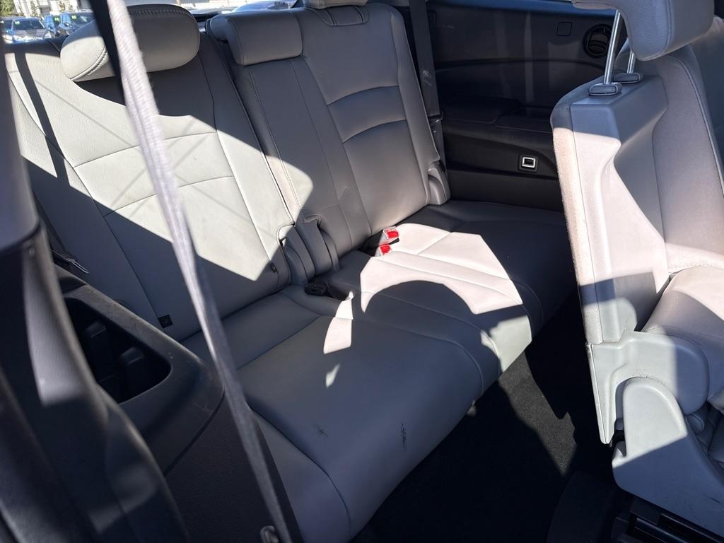 Honda Pilot Touring 2WD 2016