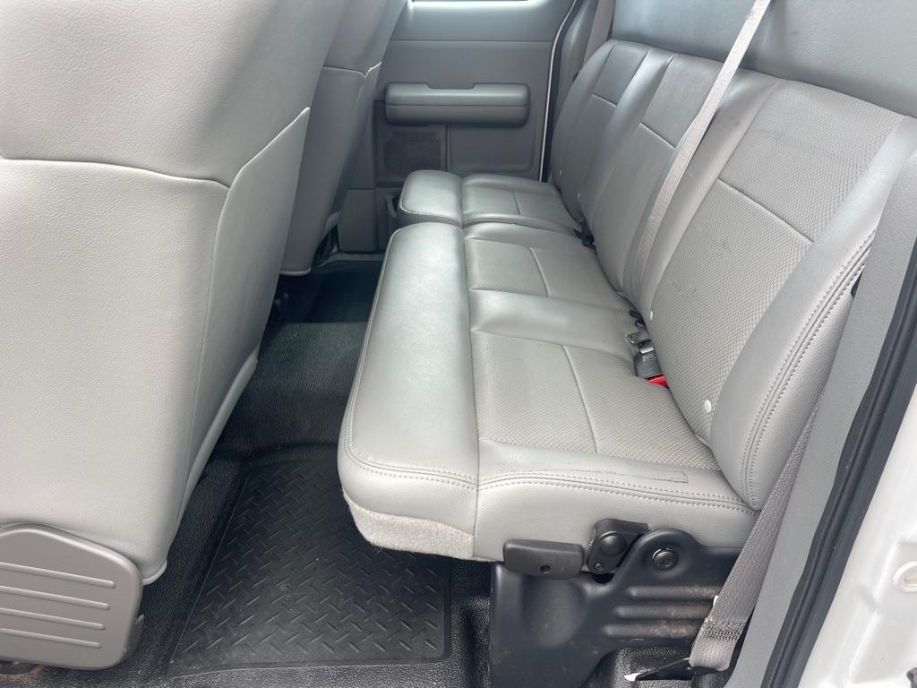 Ford F-150 Lariat SuperCab 2WD 2005