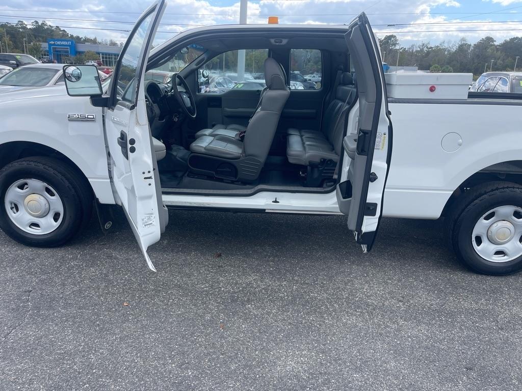 Ford F-150 Lariat SuperCab 2WD 2005