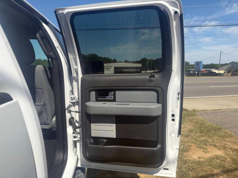 Ford F-150 XL SuperCrew 5.5-ft. Bed 4WD 2013