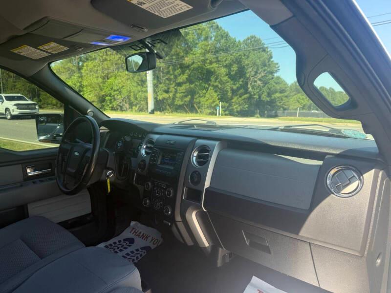 Ford F-150 XL SuperCrew 5.5-ft. Bed 4WD 2013