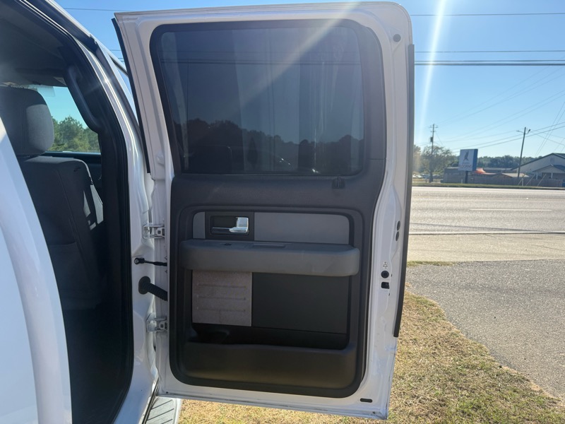 Ford F-150 XL SuperCrew 5.5-ft. Bed 2WD 2014