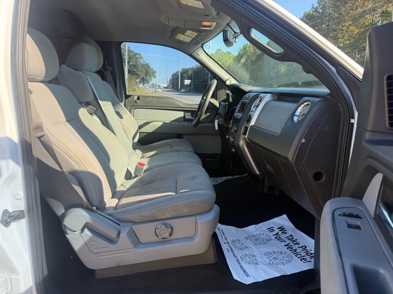 Ford F-150 XL SuperCrew 5.5-ft. Bed 2WD 2014