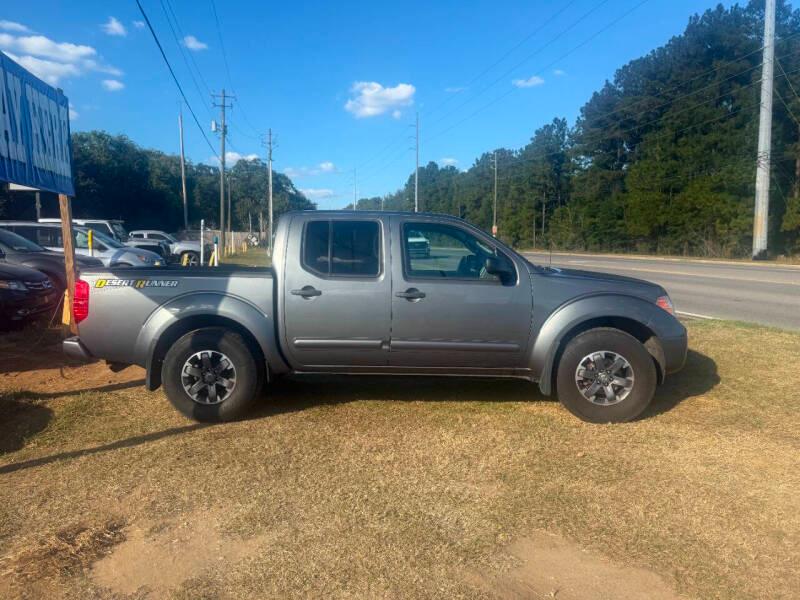 Nissan Frontier S Crew Cab 5AT 2WD 2017