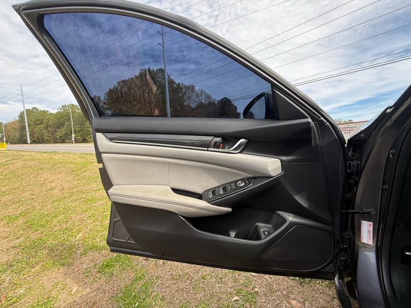 Honda Accord LX CVT 2018