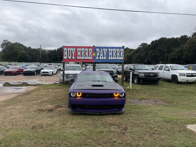 2016 Dodge Challenger R/T's photo