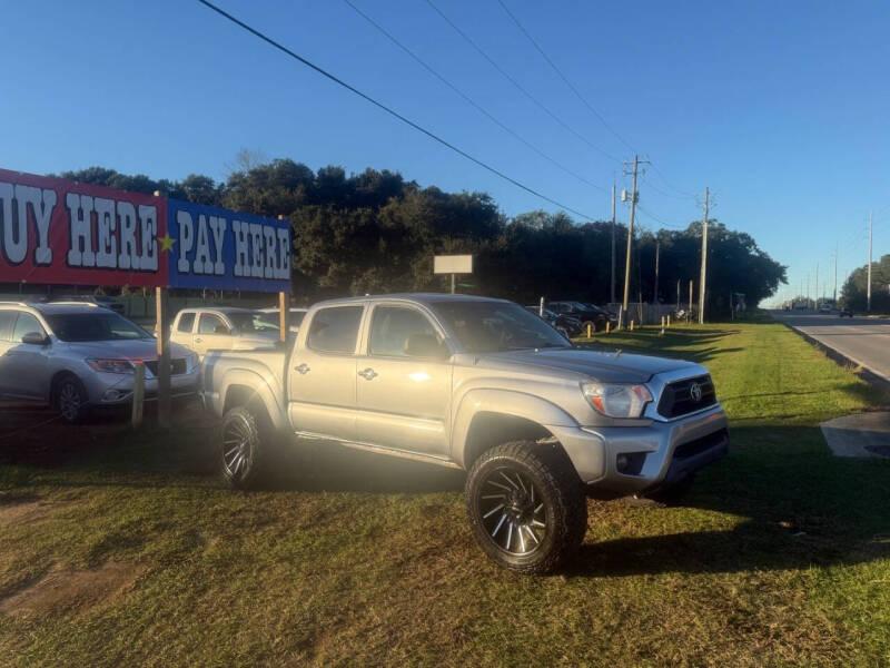 Toyota Tacoma PreRunner Double Cab V6 5AT 2WD 2015